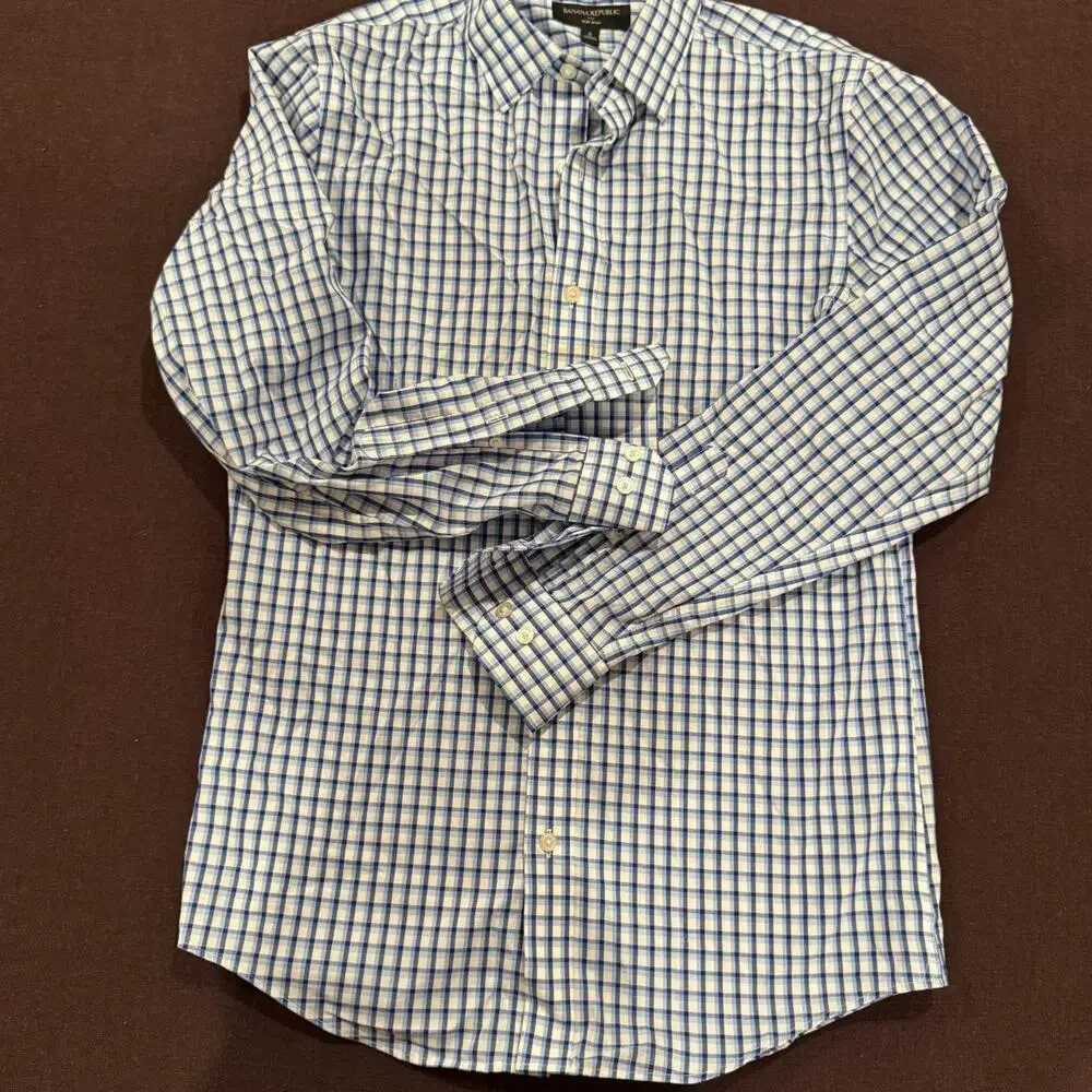 Banana republic blue check non iron
